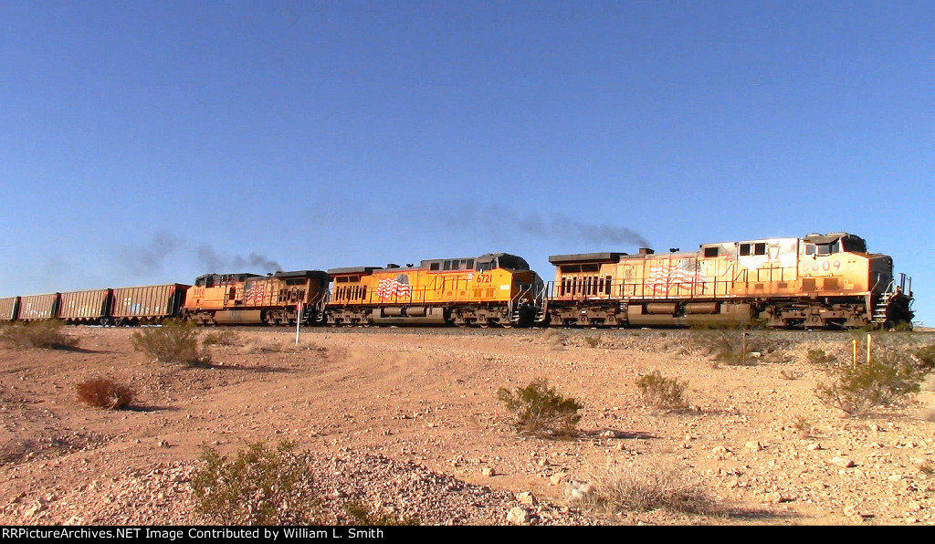 EB Unit Empty Hooper Frt at Erie NV -1